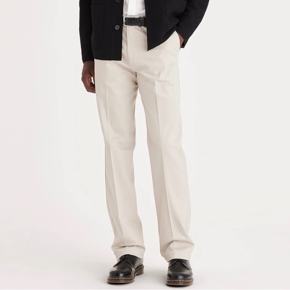 Dockers Other - Dockers Straight Fit‎ Khakis